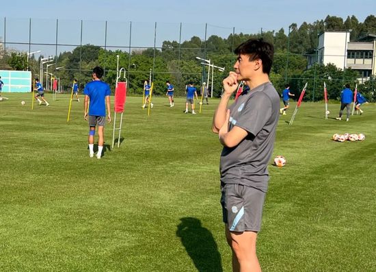 久久综合九九亚洲一区