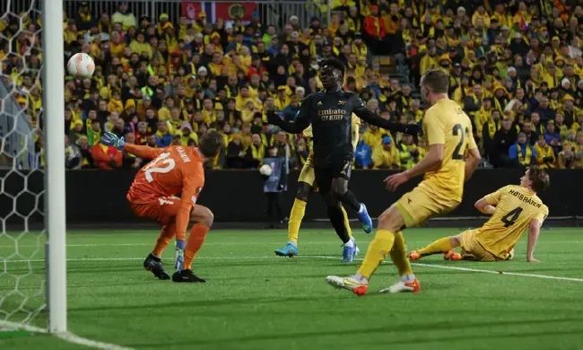 午夜国产情侣拍视频